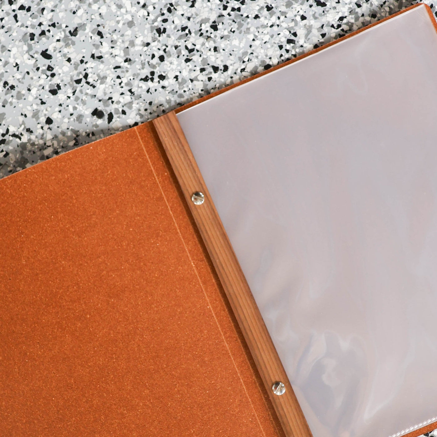 A4 All Leather, Timber Binder Menu
